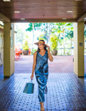 Load image into Gallery viewer, Blue Black