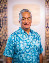 Load image into Gallery viewer, Makawalu, Button-Down Aloha Shirt