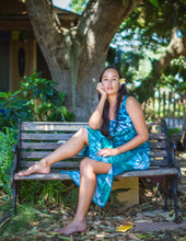 Load image into Gallery viewer, Green Blue