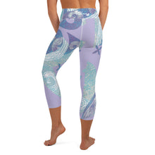 Load image into Gallery viewer, Yoga Capri Leggings

