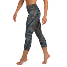 Load image into Gallery viewer, Capri Leggings

