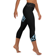 Load image into Gallery viewer, Keawe Hina: Yoga/Active Wear Capri Leggings
