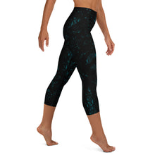 Load image into Gallery viewer, Yoga Capri Leggings
